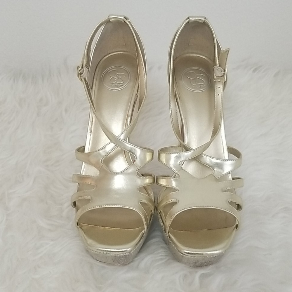 Jessica Simpson Gold Heel Sandals